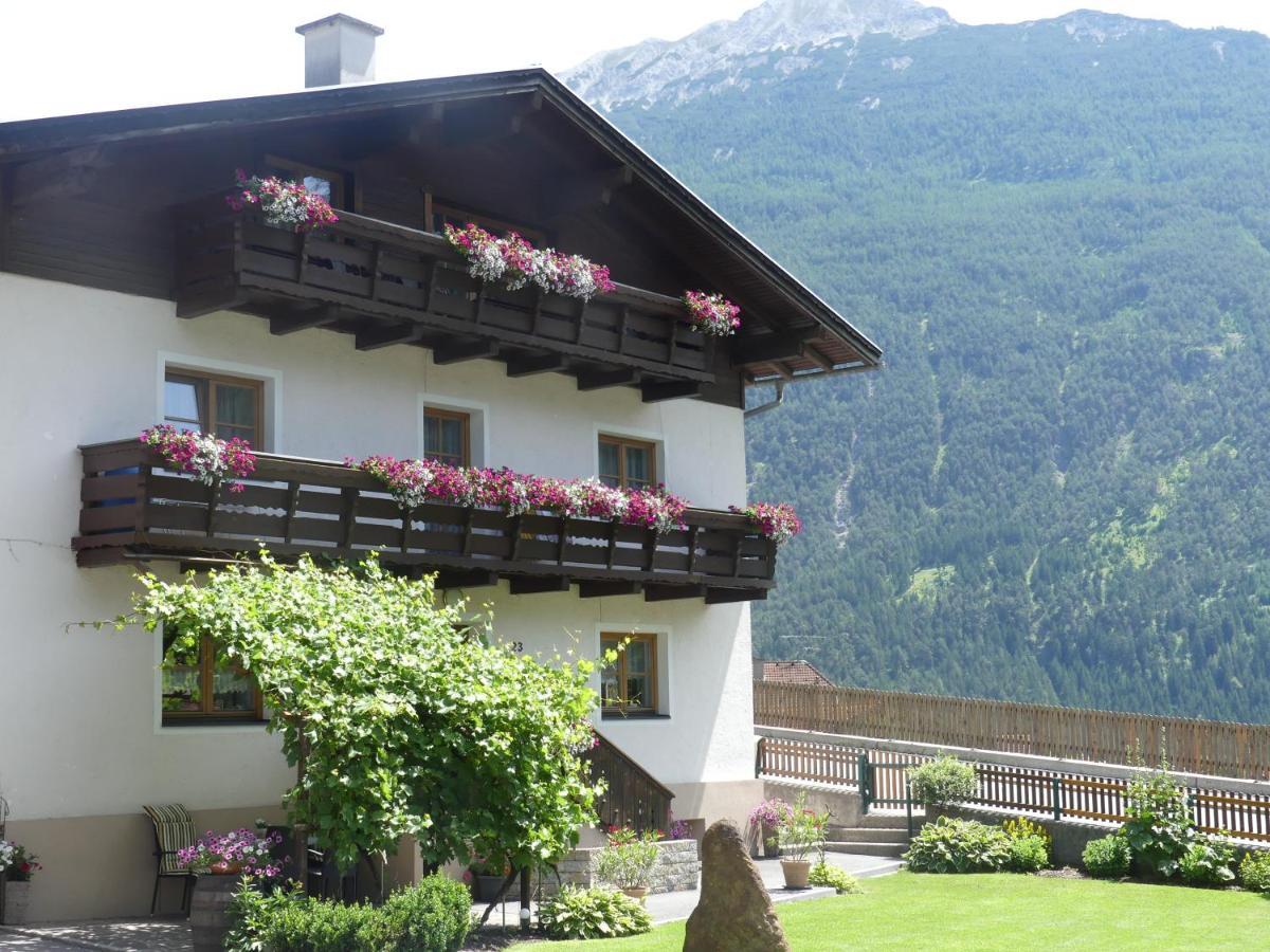 Apartment Fischer Tarrenz Bagian luar foto